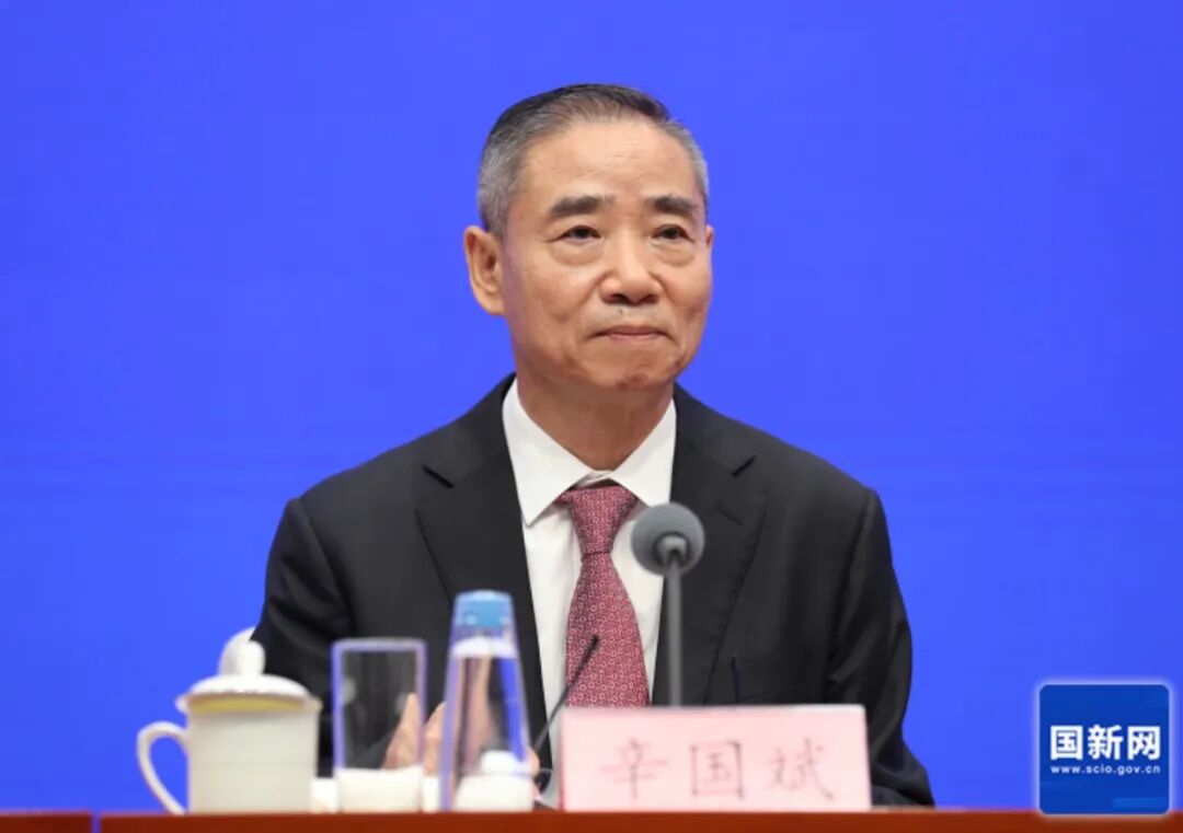 辛国斌在发布会现场