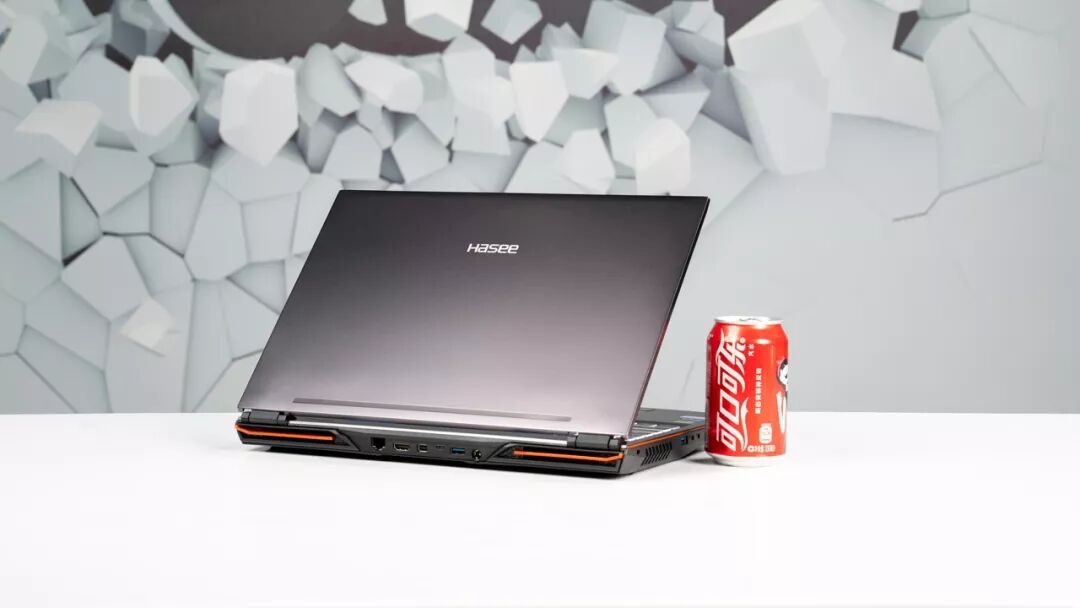 电脑扩展屏幕怎么操作 聊一个笔记本电脑“无法驾驭”的配置