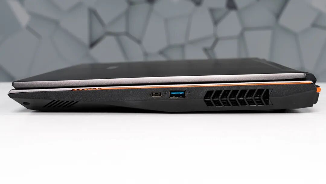 拆显卡注意事项_显卡拆了怎么装回去_显卡怎么拆下来