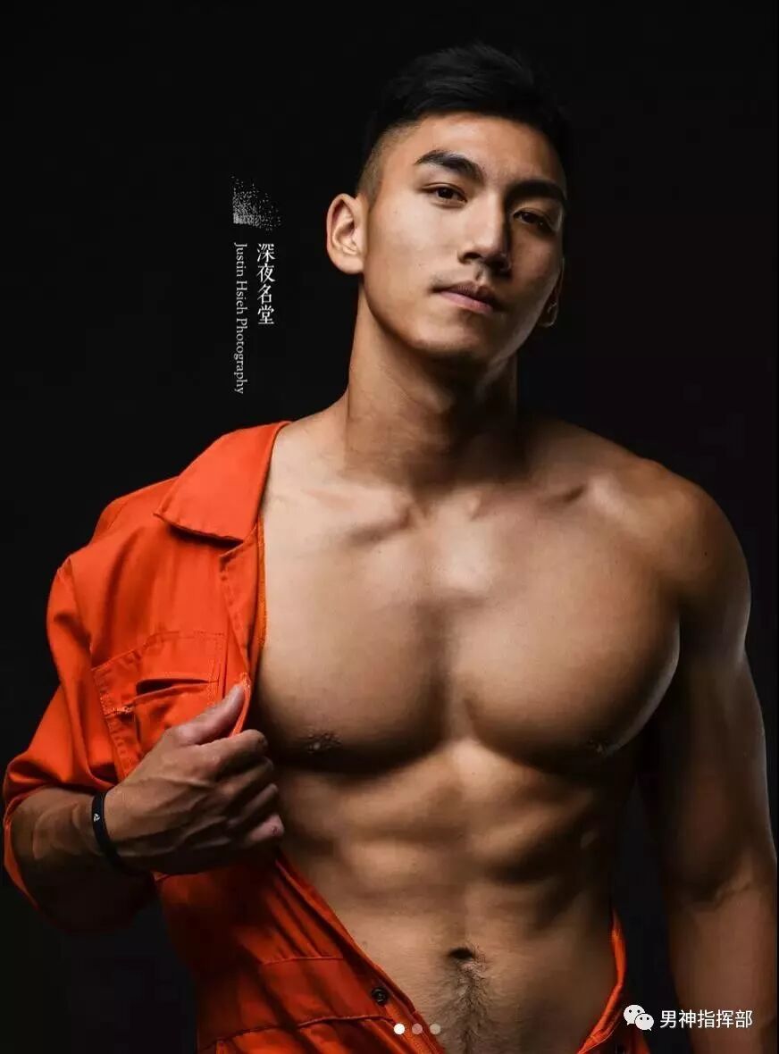 钢铁直男约炮达人 狼团探花 可爱00后小萝莉处女震撼返场玩会游戏哄上床多姿势操爽无套内射 91热爆