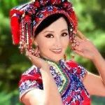 曲比阿乌《索玛花开》