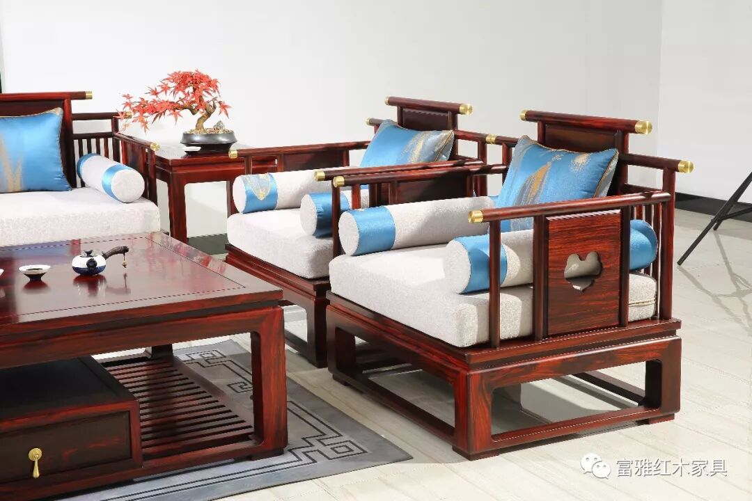红木家具每一件都蕴藏着匠人的神韵和灵魂
