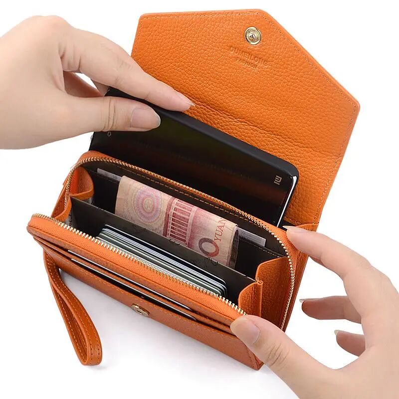 小小钱包，还能当手机支架！的图1