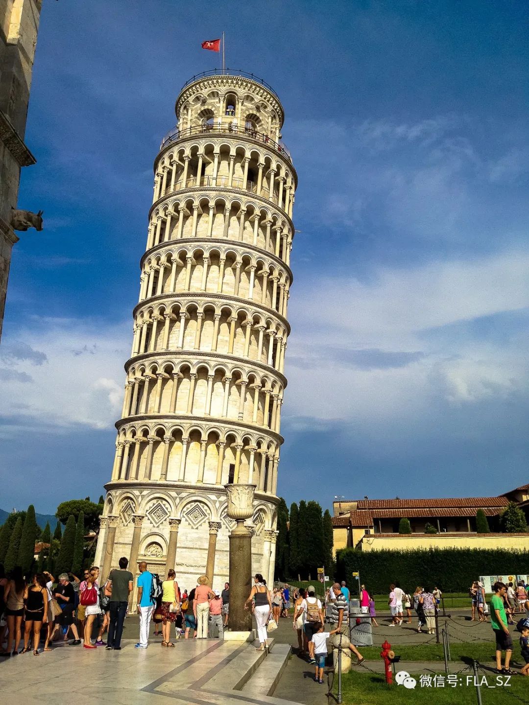 Какая башня самая старая. Пизанская (Падающая) башня (Пиза, Италия). Пизанская башня Архитектор. Пизанская башня сейчас 2021. Пизанская башня в древнем Риме.