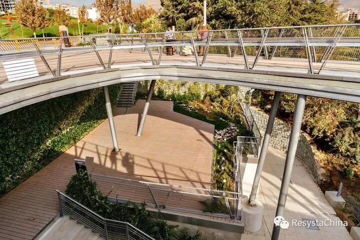 伊朗Tabiat人行天桥