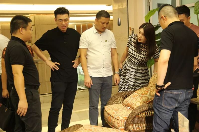 重磅|广东省青年企业家联合会莅临参观，agio休闲家具备受赞赏！