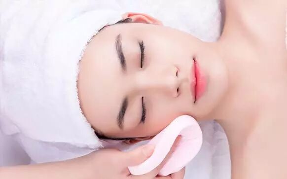 头发养护科普之脸上长痘，罪魁祸首竟然是头皮？