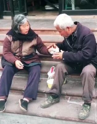 23张人性与爱的图片，看到第一张就受不了！（组图） - 5