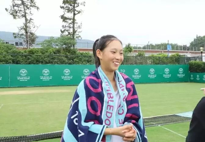 江阴12岁网球少女夺分站赛冠军 将代表中国出战温网