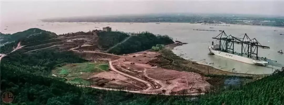 1分10秒江阴再上央视 网友：好威风