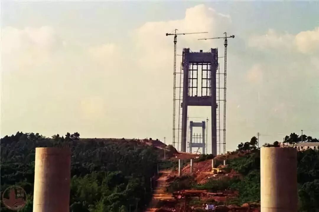 1分10秒江阴再上央视 网友：好威风