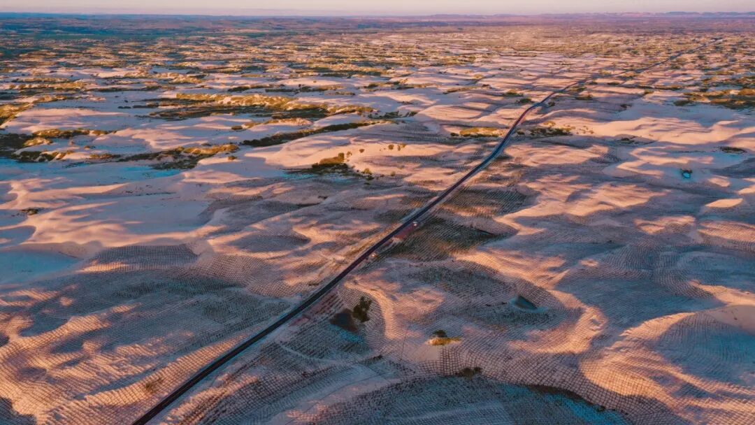 路荣登榜首68赤峰市翁牛特旗乌丹至白音套海2023年"十大最美农村路