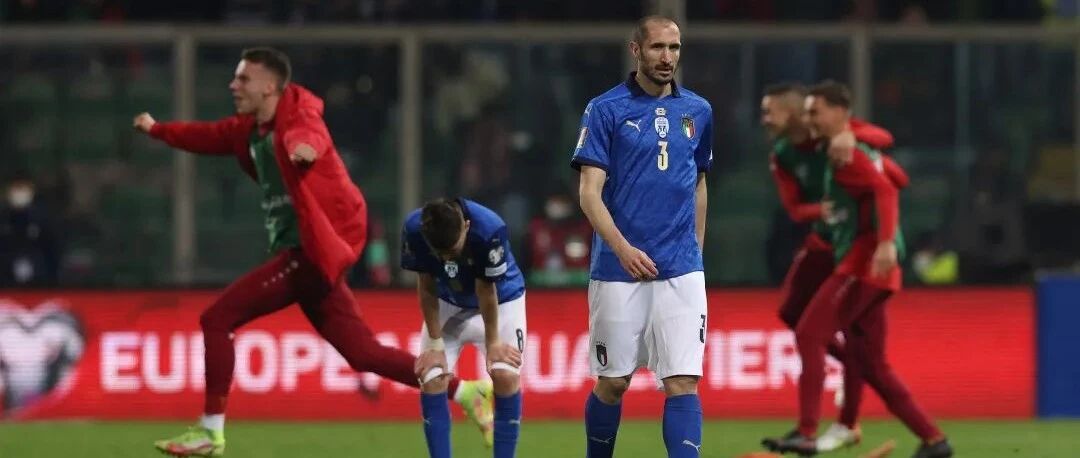 意大利同一批人，为什么之前拿了欧洲杯，如今去看世界杯？