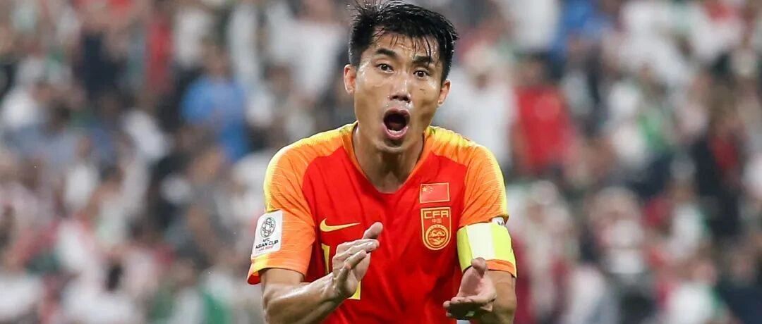 无人可用？41岁的郑智要再为国足披挂上阵？