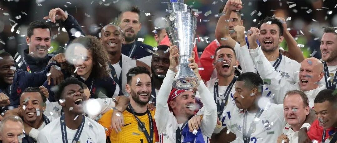 逆转西班牙，法国队斩获欧国联冠军，成为首支国际足坛全冠王！但致胜进球越位？！