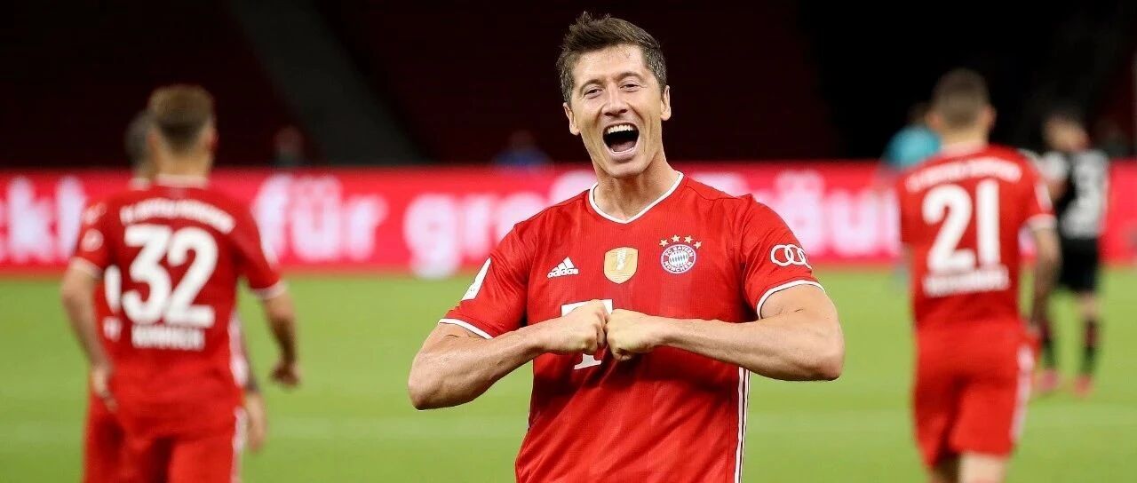 立个flag，今年金球奖给莱万！