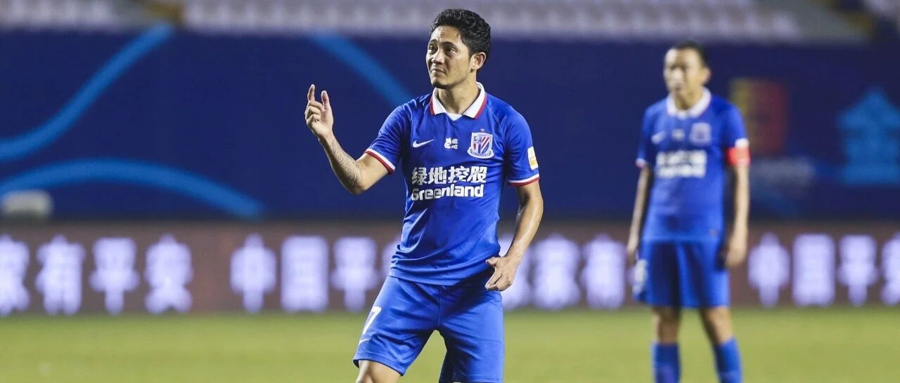 钱杰给上一秒世界波，下一秒送点球，申花2-2大连