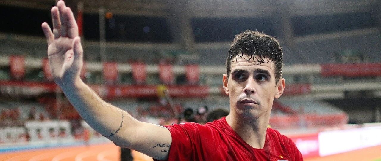 海港透露，中场核心奥斯卡训练中骨折受伤