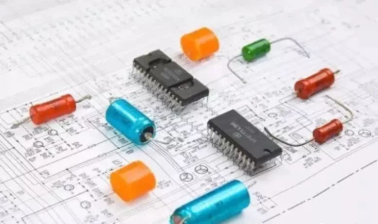 硬件工程师都是怎么设计电源正负极反接保护电路的？的图1