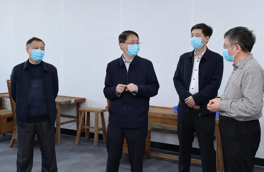 安徽省委常委省委宣传部部长郭强一行来中国科大调研