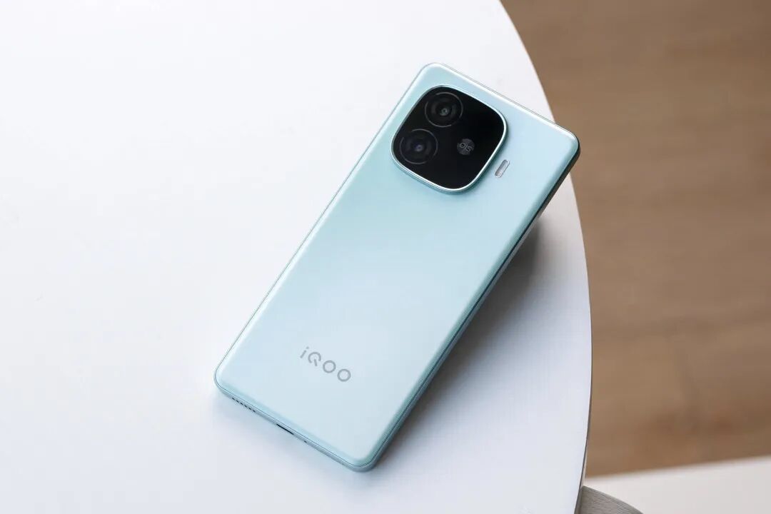 手机千万别乱买，这4款评分9.0以上的手机，几乎“零差评”，用户口碑极佳