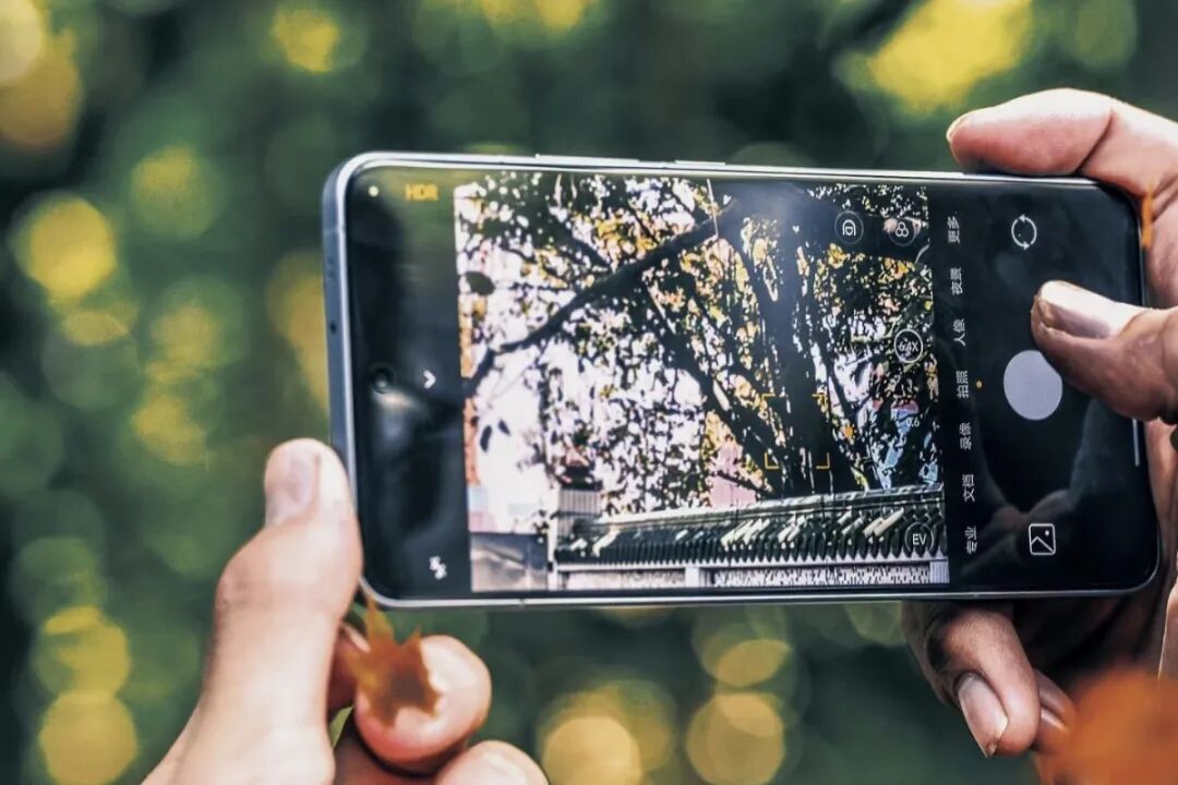 手机千万别乱买，这4款评分9.0以上的手机，几乎“零差评”，用户口碑极佳