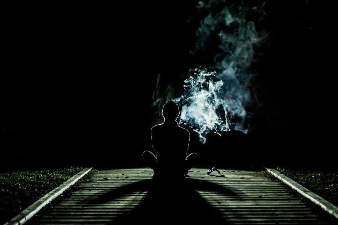深夜一支烟经典语句