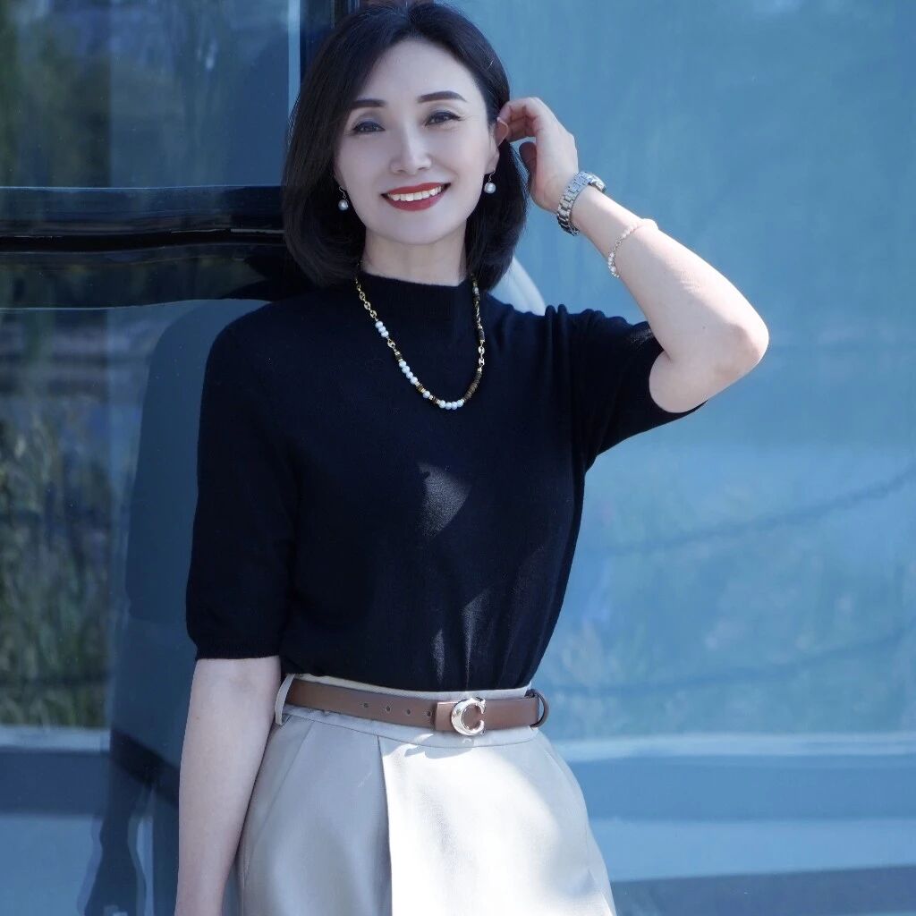 潘潘雅美衣橱