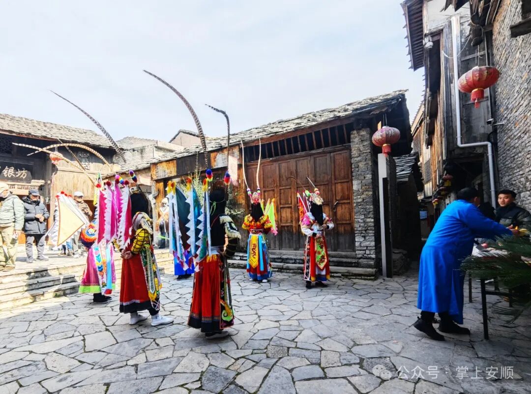 天龙屯堡景区寻味屯堡年系列文化活动吸引游客纷沓而至