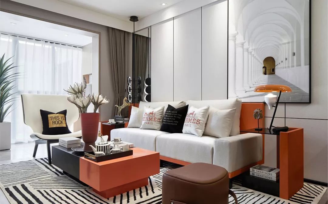 感知色彩美学，邂逅浪漫生活。