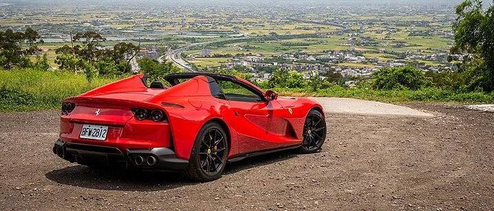 许你一片快意天空，试驾法拉利 812 GTS