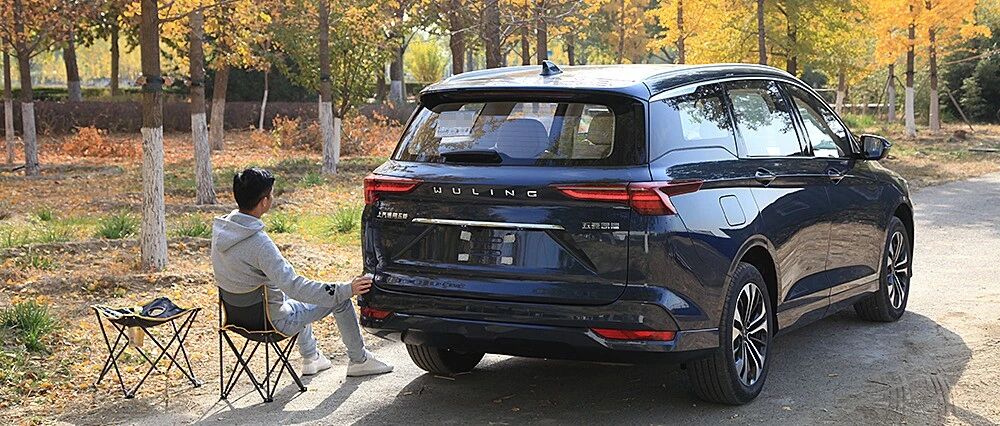 论如何巩固“家庭”与“工作”？他说：一辆五菱凯捷就够了