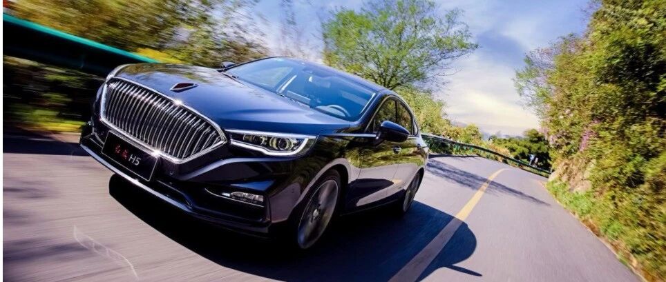 连续三年猛踩油门，红旗何时踩下刹车？