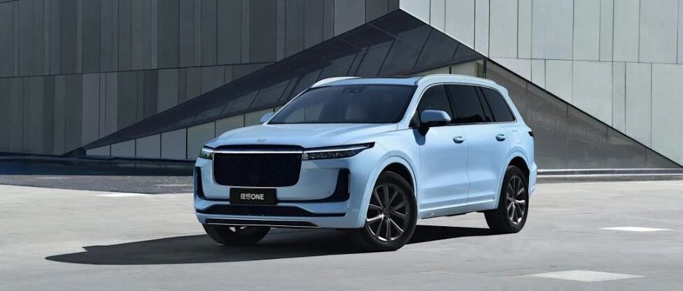 2020多灾多难的理想，销量悄然超过了蔚来