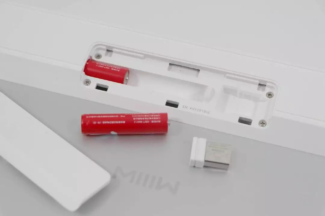 蓝牙键盘切换电脑快捷键_蓝牙键盘切换连接设备_电脑软键盘怎么打开