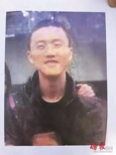 全城通缉!华男用刀砍下怀孕妻子右臂、手指后逃跑!