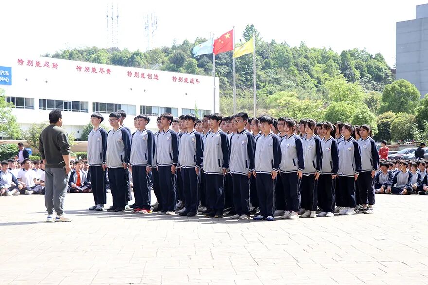 一起来看看长沙汽车工业学校2024的招生简章吧