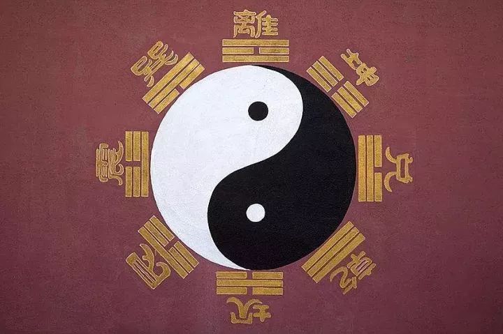 厚德载雾 自强不吸引发的社会思考_天行健君子以自强不息地势坤君子以厚德载物_厚德载雾 自强不吸 引发的社会思考