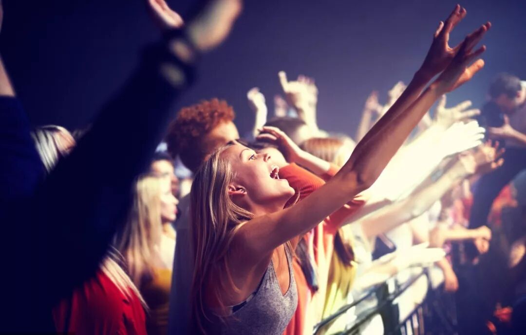 ​反败为胜如涵、思埠、有货，郑琴渊公募基金曹志越：爆款B2C的兴起与今后