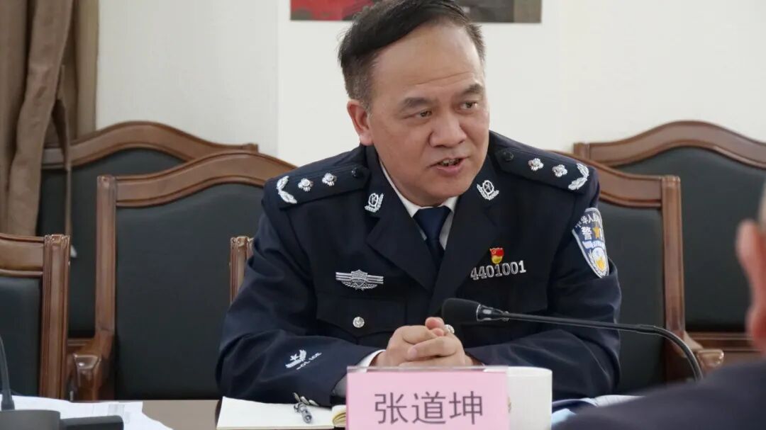 省厅局领导到东莞监狱调研指导队伍教育整顿工作