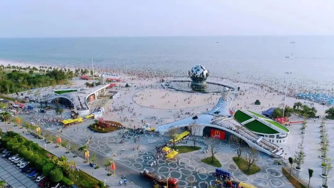 高铁,高速公路的城市,也是中国大西南连接东盟的最便捷的出海口