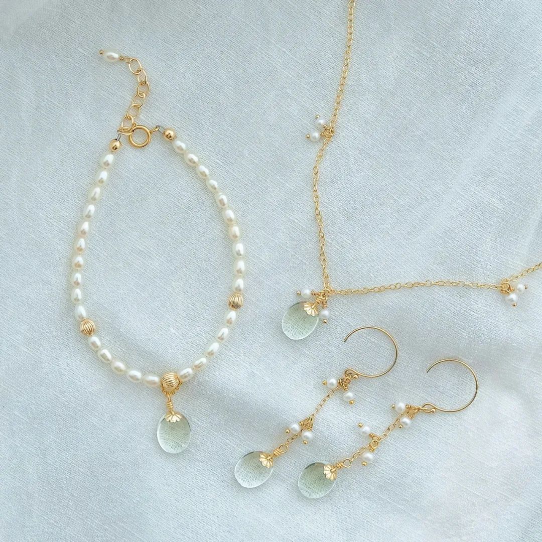 【超值特价】——绿水晶套装。