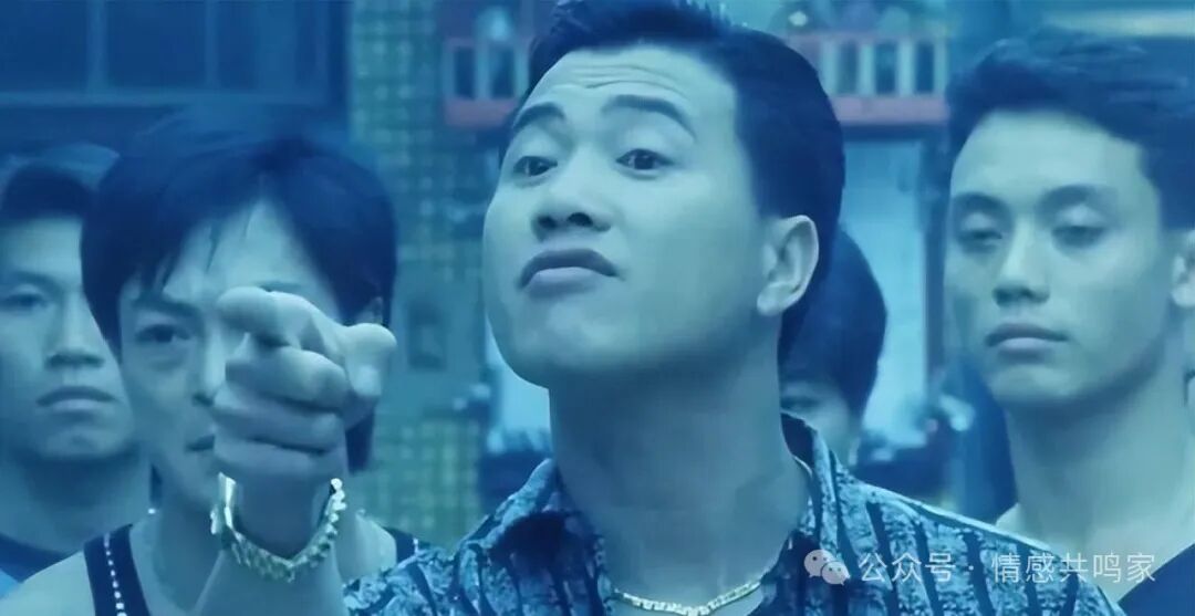 周星驰的职业生涯高峰与低谷_周星驰事业巅峰_周星驰的巅峰