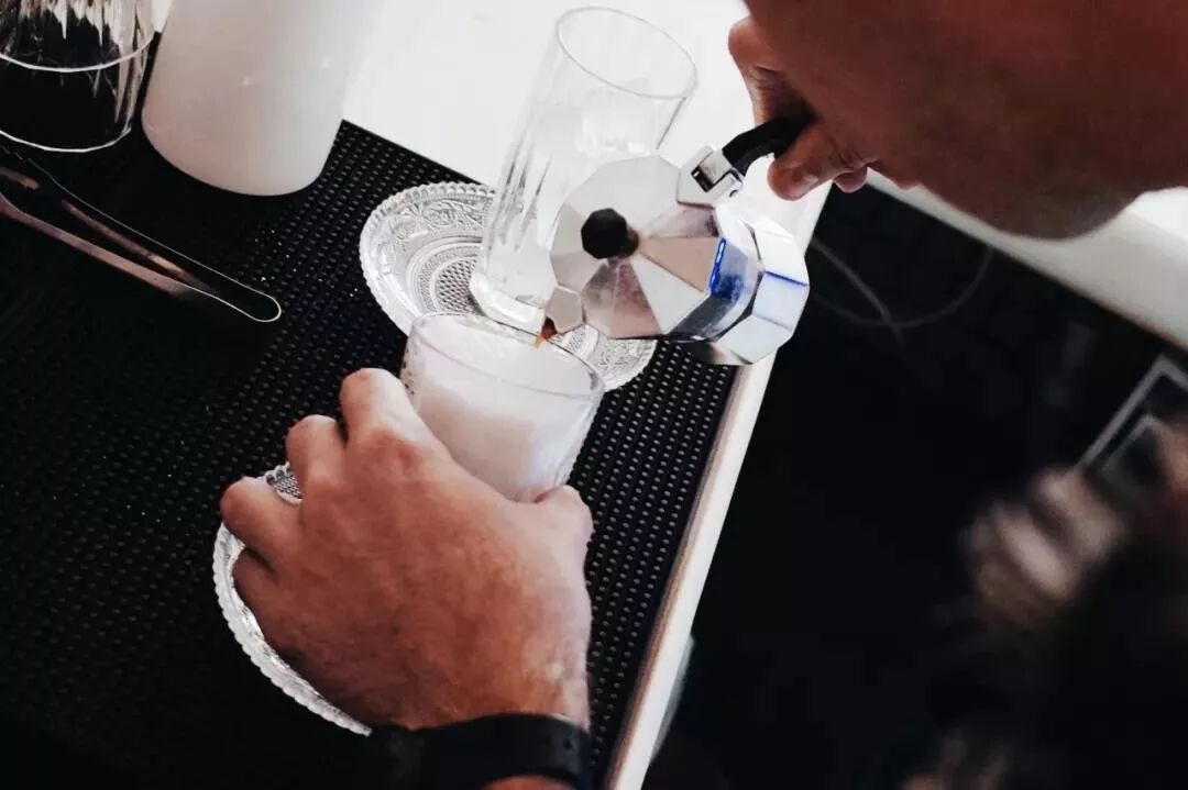 咖啡短笛是什么意思_咖啡短笛和dirty_短笛咖啡