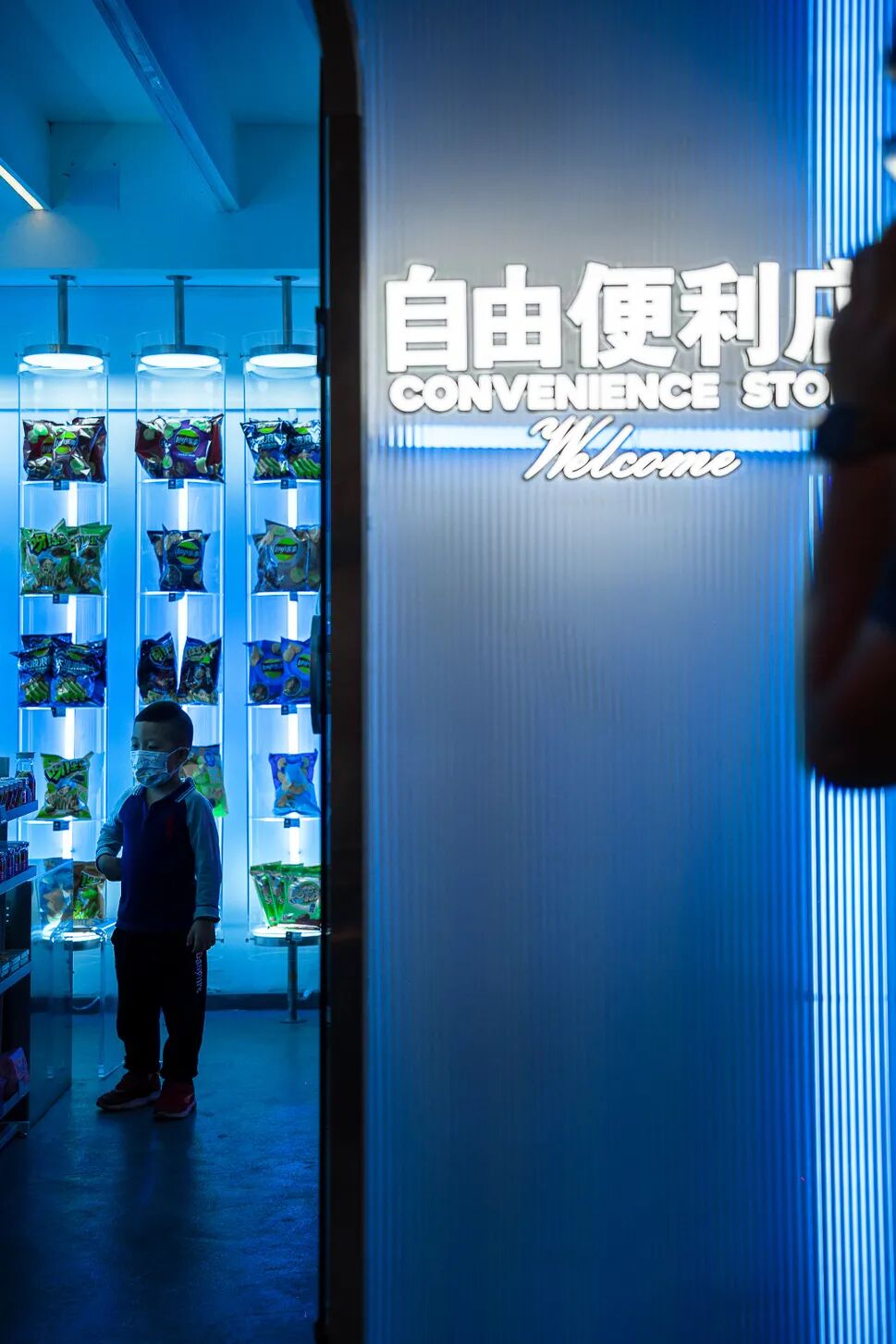 ɳ���¿�һ���ܿ��ݳ��ı����꣬�����׼ң���ӭ������