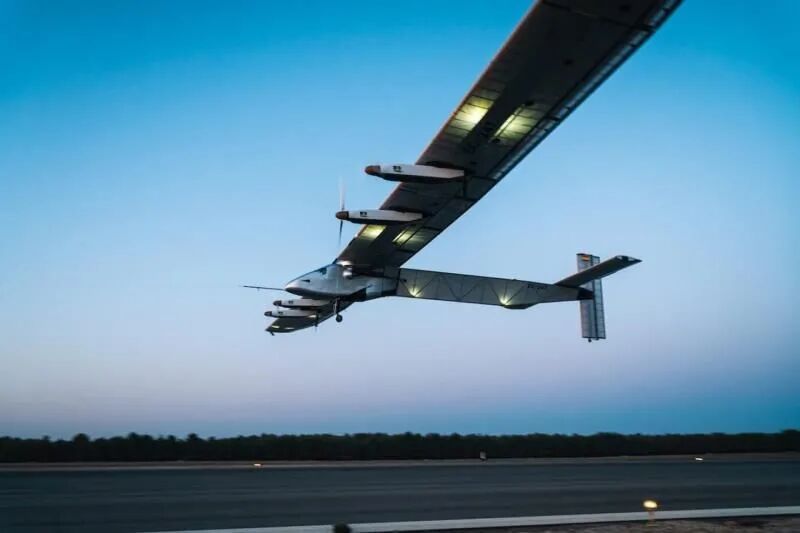 太陽能無人機：未來空中革命先鋒的圖1