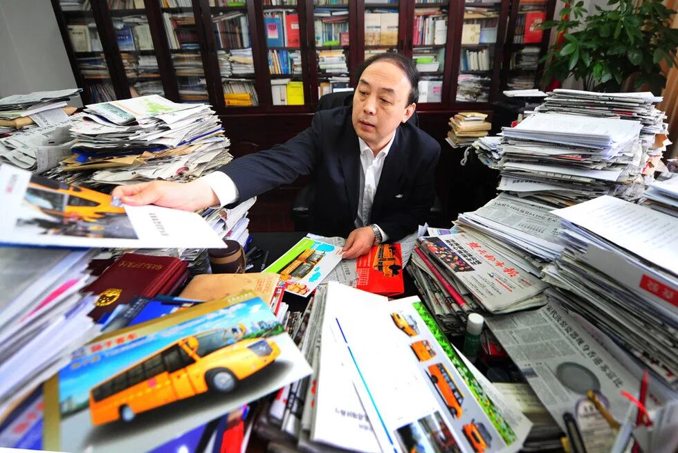 周洪宇院长"两会"建言：以"教育强国"目标引领教育高质量发展