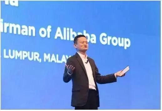 马:不要买房了,未来房子如葱!八年后最便宜的是房子车子,而最贵的