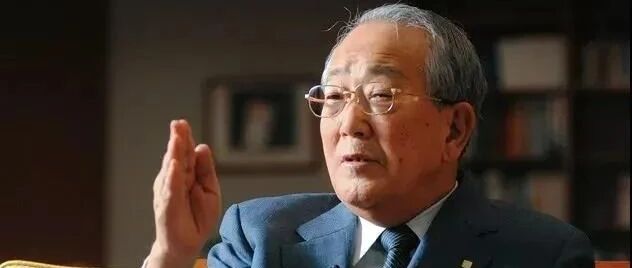 稻盛和夫：抱着无私之心去工作、去做事