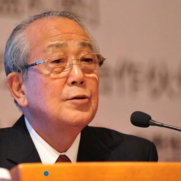 稻盛和夫：利他到极致，幸福自然呈现